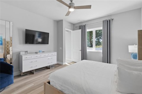 Condo in Four Corners, Florida, 3 bedrooms  № 2223795 - photo 14
