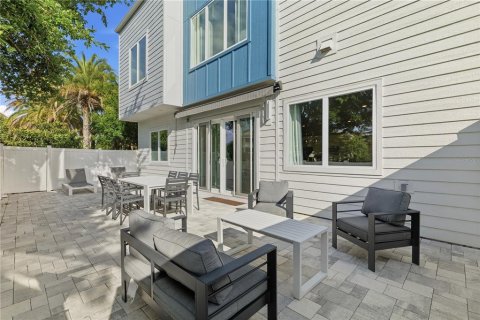 Condo in Four Corners, Florida, 3 bedrooms  № 2223795 - photo 25