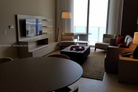 Condominio en venta en Hollywood, Florida, 1 dormitorio № 2034915 - foto 3