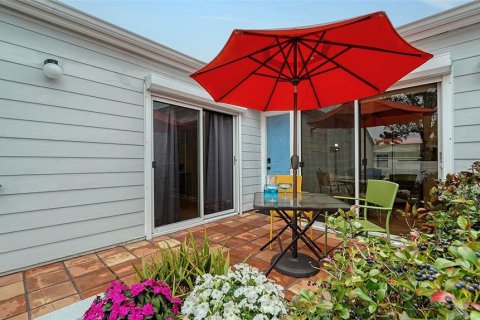 House in Bradenton, Florida 2 bedrooms, 120.03 sq.m. № 1556858 - photo 5