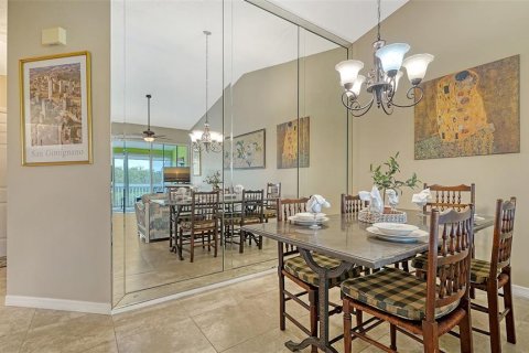 House in Bradenton, Florida 2 bedrooms, 120.03 sq.m. № 1556858 - photo 13