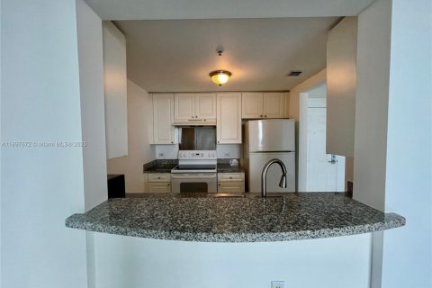 Снять в аренду кондоминиум в Майами, Флорида 1 спальня, 66.52м2, № 1949392 - фото 8