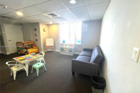 Снять в аренду кондоминиум в Майами, Флорида 1 спальня, 66.52м2, № 1949392 - фото 30