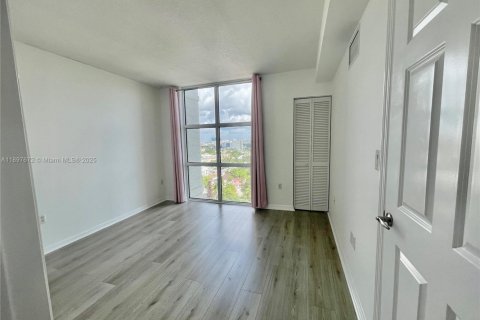 Снять в аренду кондоминиум в Майами, Флорида 1 спальня, 66.52м2, № 1949392 - фото 14