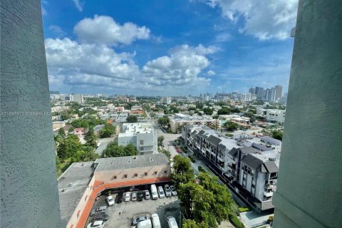 Снять в аренду кондоминиум в Майами, Флорида 1 спальня, 66.52м2, № 1949392 - фото 18