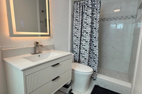 Снять в аренду виллу или дом в Мирамар, Флорида 3 спальни, 139.45м2, № 2034823 - фото 23