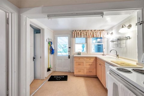 Casa en alquiler en Gulfport, Florida, 3 dormitorios, 94.3 m2 № 1780540 - foto 12
