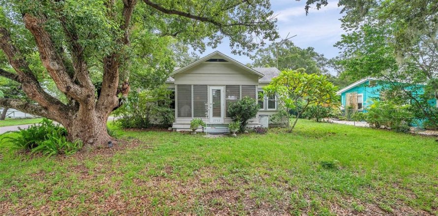 Villa ou maison à Gulfport, Floride 3 chambres, 94.3 m2 № 1780540