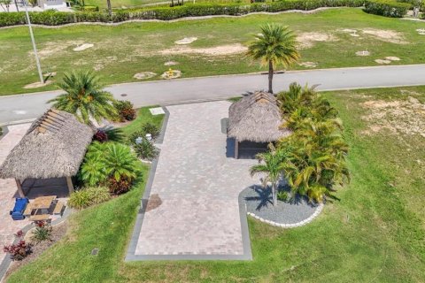 Land in Polk City, Florida № 1751787 - photo 4