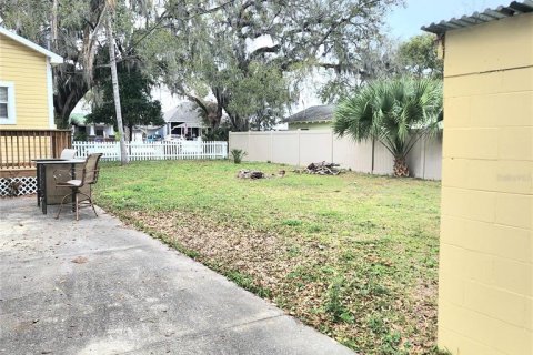 House in Sanford, Florida 4 bedrooms, 167.41 sq.m. № 1523306 - photo 26