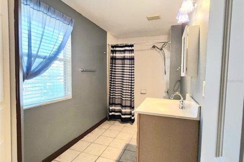 House in Sanford, Florida 4 bedrooms, 167.41 sq.m. № 1523306 - photo 17