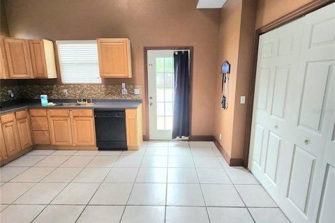 House in Sanford, Florida 4 bedrooms, 167.41 sq.m. № 1523306 - photo 19