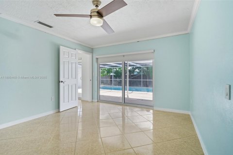 Villa ou maison à vendre à Sunrise, Floride: 4 chambres, 164.25 m2 № 1931676 - photo 16