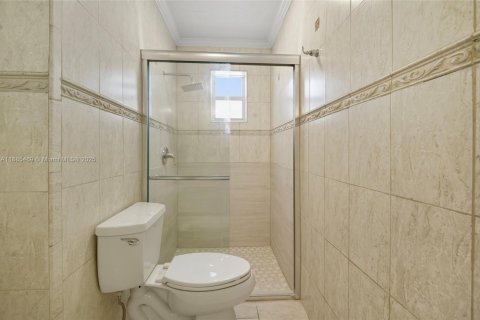 Villa ou maison à vendre à Sunrise, Floride: 4 chambres, 164.25 m2 № 1931676 - photo 19