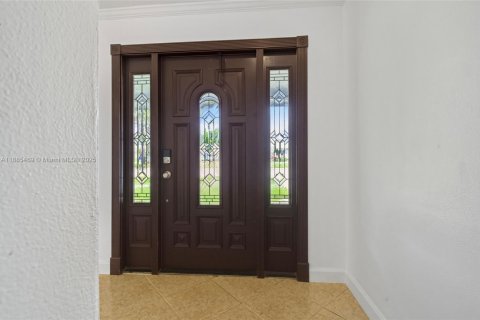 Villa ou maison à vendre à Sunrise, Floride: 4 chambres, 164.25 m2 № 1931676 - photo 4