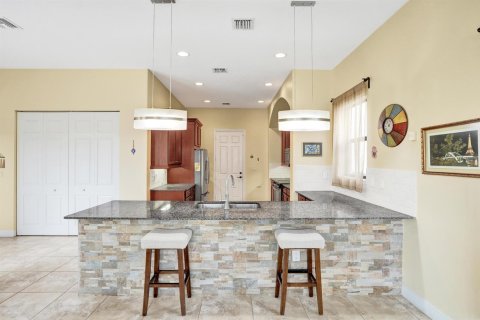 Villa ou maison à vendre à Cooper City, Floride: 4 chambres, 252.69 m2 № 2186589 - photo 15
