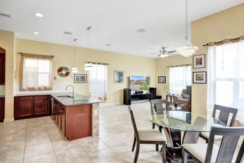 Villa ou maison à vendre à Cooper City, Floride: 4 chambres, 252.69 m2 № 2186589 - photo 11