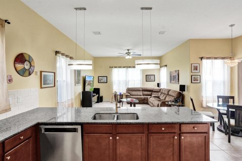 Villa ou maison à vendre à Cooper City, Floride: 4 chambres, 252.69 m2 № 2186589 - photo 13