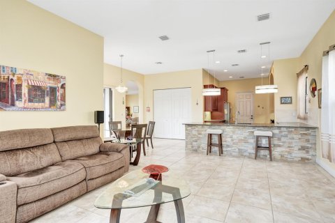 Villa ou maison à vendre à Cooper City, Floride: 4 chambres, 252.69 m2 № 2186589 - photo 19