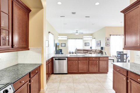 Villa ou maison à vendre à Cooper City, Floride: 4 chambres, 252.69 m2 № 2186589 - photo 22