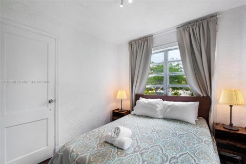 Appartement à louer à Coral Gables, Floride: 2 chambres, 74.32 m2 № 1889253 - photo 13