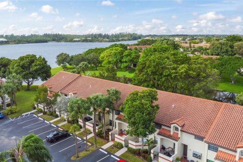 Copropriété à vendre à Deerfield Beach, Floride: 2 chambres, 102.19 m2 № 1968699 - photo 27