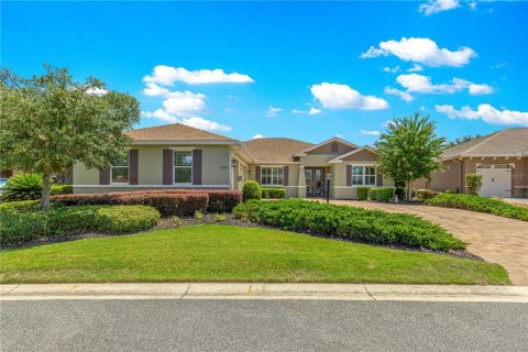 House in Ocala, Florida 3 bedrooms, 244.8 sq.m. № 2227559 - photo 3