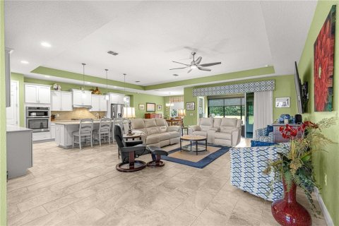 House in Ocala, Florida 3 bedrooms, 244.8 sq.m. № 2227559 - photo 10
