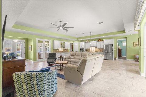 House in Ocala, Florida 3 bedrooms, 244.8 sq.m. № 2227559 - photo 14