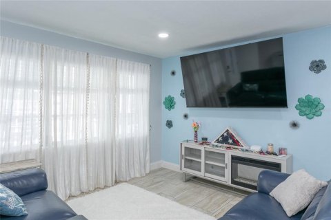 Купить виллу или дом в Семинол, Флорида 3 комнаты, 95.97м2, № 1907760 - фото 7