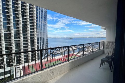 Condo in Miami, Florida, 1 bedroom  № 1921370 - photo 20