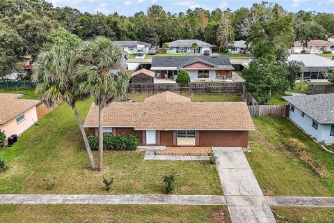 House in Ocala, Florida 2 bedrooms, 106.09 sq.m. № 1435692 - photo 3