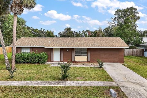 House in Ocala, Florida 2 bedrooms, 106.09 sq.m. № 1435692 - photo 2