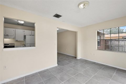 House in Ocala, Florida 2 bedrooms, 106.09 sq.m. № 1435692 - photo 16