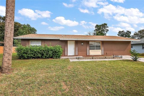 House in Ocala, Florida 2 bedrooms, 106.09 sq.m. № 1435692 - photo 7