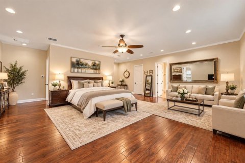 House in Tampa, Florida 5 bedrooms, 512.82 sq.m. № 2398363 - photo 25