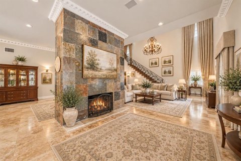 House in Tampa, Florida 5 bedrooms, 512.82 sq.m. № 2398363 - photo 4