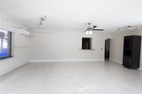 Casa en venta en North Lauderdale, Florida, 3 dormitorios, 145.86 m2 № 2045757 - foto 18