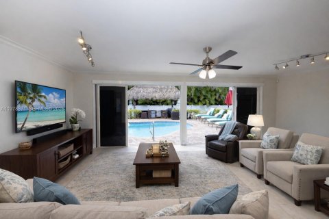 Casa en venta en North Lauderdale, Florida, 3 dormitorios, 145.86 m2 № 2045757 - foto 10