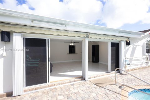 Casa en venta en North Lauderdale, Florida, 3 dormitorios, 145.86 m2 № 2045757 - foto 29