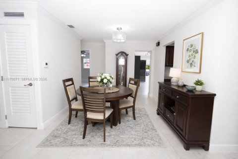 Casa en venta en North Lauderdale, Florida, 3 dormitorios, 145.86 m2 № 2045757 - foto 11