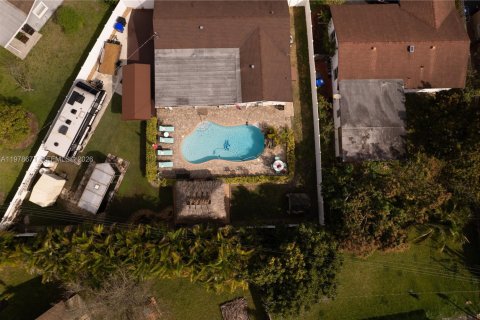 Casa en venta en North Lauderdale, Florida, 3 dormitorios, 145.86 m2 № 2045757 - foto 30