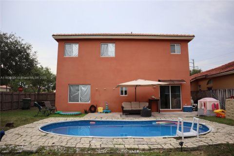 House in Homestead, Florida 3 bedrooms, 178.28 sq.m. № 1809833 - photo 30