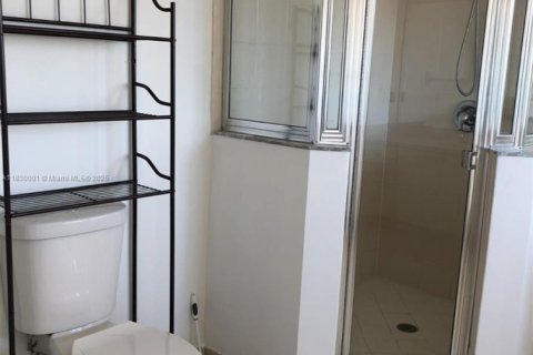 House in Homestead, Florida 3 bedrooms, 178.28 sq.m. № 1809833 - photo 19
