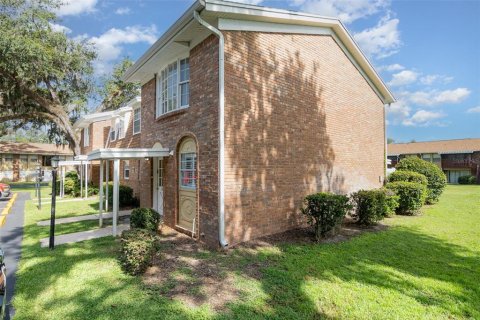 Condominio en venta en Leesburg, Florida, 2 dormitorios, 86.4 m2 № 1855871 - foto 16