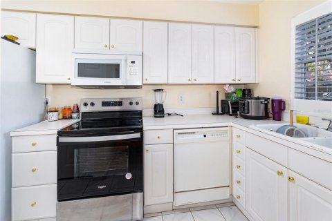 Condominio en venta en Leesburg, Florida, 2 dormitorios, 86.4 m2 № 1855871 - foto 6
