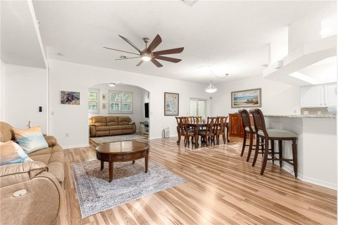 House in Leesburg, Florida 3 bedrooms, 180.23 sq.m. № 1876685 - photo 13