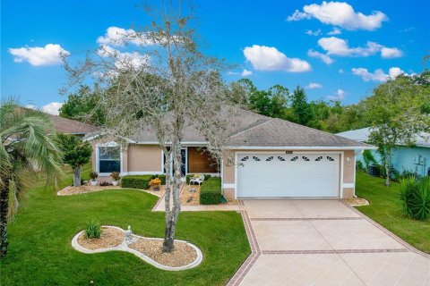 House in Leesburg, Florida 3 bedrooms, 180.23 sq.m. № 1876685 - photo 3