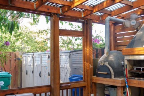 Copropriété à vendre à Miami, Floride: 2 chambres, 111.48 m2 № 2052498 - photo 28