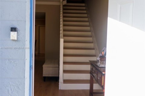 Copropriété à vendre à Miami, Floride: 2 chambres, 111.48 m2 № 2052498 - photo 5